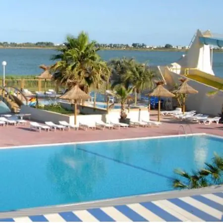 Grand 313, 6 Personnes, Siblu Le Des Reves Feriehus Lattes